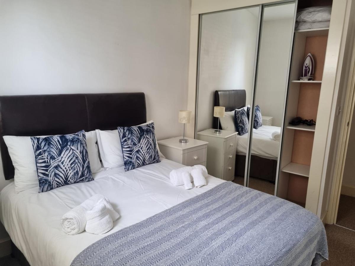 Stunning 2 Bed/2 Bath Flat In Waterloo, London Leilighet Eksteriør bilde